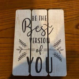 Cute wooden decorative piece for your home!